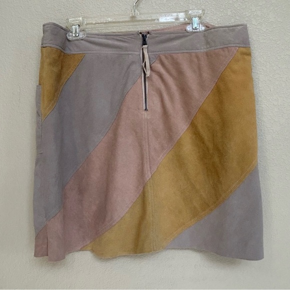 Anthropologie HD in Paris Patchwork Suede Leather Mini Skirt Taupe Pink Size 16 - Picture 5 of 10